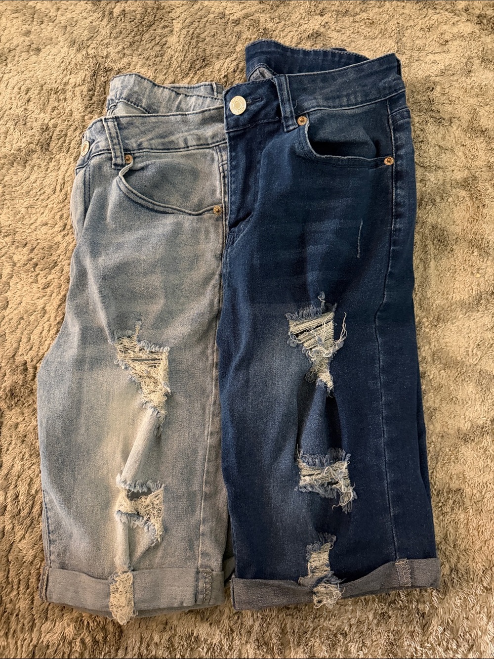 Set of Distressed Women's Bermuda Shorts Light Blue & Dark Blue